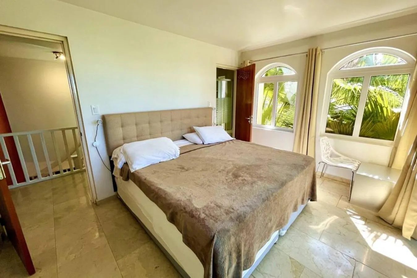 Villa And Pool Walk To Palm Beach Ideal For Groups Aruba